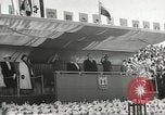 Standbild Parade zu feiern israelischen Unabhängigkeit Tel Aviv Israel, 1957, aus Sekunde 16 historischem Filmmaterial Videoclip 65675061341