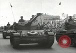Standbild Parade zu feiern israelischen Unabhängigkeit Tel Aviv Israel, 1957, aus Sekunde 21 historischem Filmmaterial Videoclip 65675061341