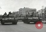 Standbild Parade zu feiern israelischen Unabhängigkeit Tel Aviv Israel, 1957, aus Sekunde 29 historischem Filmmaterial Videoclip 65675061341