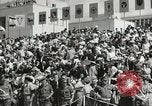Standbild Parade zu feiern israelischen Unabhängigkeit Tel Aviv Israel, 1957, aus Sekunde 32 historischem Filmmaterial Videoclip 65675061341