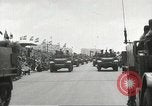 Standbild Parade zu feiern israelischen Unabhängigkeit Tel Aviv Israel, 1957, aus Sekunde 36 historischem Filmmaterial Videoclip 65675061341