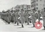 Standbild Parade zu feiern israelischen Unabhängigkeit Tel Aviv Israel, 1957, aus Sekunde 56 historischem Filmmaterial Videoclip 65675061341