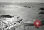Standbild Pinguine McMurdo Sound der Antarktis, 1955, aus Sekunde 8 historischem Filmmaterial Videoclip 65675061344