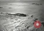 Standbild Pinguine McMurdo Sound der Antarktis, 1955, aus Sekunde 10 historischem Filmmaterial Videoclip 65675061344