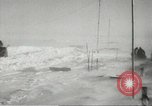 Standbild Pinguine McMurdo Sound der Antarktis, 1955, aus Sekunde 40 historischem Filmmaterial Videoclip 65675061344