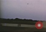 Standbild 8 Air Force B-17 Bomber Vereinigtes Königreich, 1943, aus Sekunde 19 historischem Filmmaterial Videoclip 65675061360