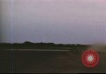Standbild 8 Air Force B-17 Bomber Vereinigtes Königreich, 1943, aus Sekunde 22 historischem Filmmaterial Videoclip 65675061360