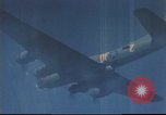 Standbild 8 Air Force B-17 Bomber Vereinigtes Königreich, 1943, aus Sekunde 38 historischem Filmmaterial Videoclip 65675061360