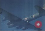 Standbild 8 Air Force B-17 Bomber Vereinigtes Königreich, 1943, aus Sekunde 39 historischem Filmmaterial Videoclip 65675061360