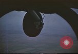 Immagine di B-17 touch and go sbarco Regno Unito, 1943, secondo 8 filmato di repertorio 65675061370