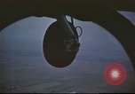 Immagine di B-17 touch and go sbarco Regno Unito, 1943, secondo 9 filmato di repertorio 65675061370