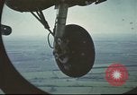 Immagine di B-17 touch and go sbarco Regno Unito, 1943, secondo 30 filmato di repertorio 65675061370
