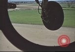 Immagine di B-17 touch and go sbarco Regno Unito, 1943, secondo 48 filmato di repertorio 65675061370