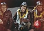 Standbild B-17 Flying Fortress Team Vereinigtes Königreich, 1943, aus Sekunde 4 historischem Filmmaterial Videoclip 65675061373