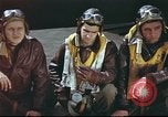 Standbild B-17 Flying Fortress Team Vereinigtes Königreich, 1943, aus Sekunde 5 historischem Filmmaterial Videoclip 65675061373
