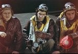 Standbild B-17 Flying Fortress Team Vereinigtes Königreich, 1943, aus Sekunde 7 historischem Filmmaterial Videoclip 65675061373
