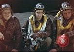 Standbild B-17 Flying Fortress Team Vereinigtes Königreich, 1943, aus Sekunde 10 historischem Filmmaterial Videoclip 65675061373