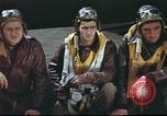 Standbild B-17 Flying Fortress Team Vereinigtes Königreich, 1943, aus Sekunde 11 historischem Filmmaterial Videoclip 65675061373