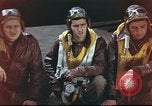 Standbild B-17 Flying Fortress Team Vereinigtes Königreich, 1943, aus Sekunde 13 historischem Filmmaterial Videoclip 65675061373