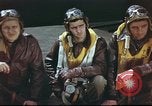 Standbild B-17 Flying Fortress Team Vereinigtes Königreich, 1943, aus Sekunde 26 historischem Filmmaterial Videoclip 65675061373
