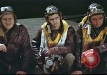 Standbild B-17 Flying Fortress Team Vereinigtes Königreich, 1943, aus Sekunde 27 historischem Filmmaterial Videoclip 65675061373