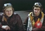 Standbild B-17 Flying Fortress Team Vereinigtes Königreich, 1943, aus Sekunde 28 historischem Filmmaterial Videoclip 65675061373