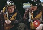 Standbild B-17 Flying Fortress Team Vereinigtes Königreich, 1943, aus Sekunde 40 historischem Filmmaterial Videoclip 65675061373