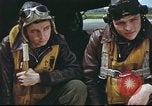 Standbild B-17 Flying Fortress Team Vereinigtes Königreich, 1943, aus Sekunde 46 historischem Filmmaterial Videoclip 65675061373