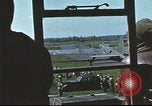 Immagine di B-17 Flying Fortress bombardieri Regno Unito, 1943, secondo 55 filmato di repertorio 65675061379