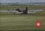 Immagine di B-17 Flying Fortress bomber equipaggio Regno Unito, 1943, secondo 20 filmato di repertorio 65675061387