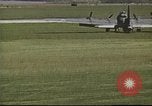Immagine di B-17 Flying Fortress bomber equipaggio Regno Unito, 1943, secondo 32 filmato di repertorio 65675061387