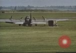Immagine di B-17 Flying Fortress bomber equipaggio Regno Unito, 1943, secondo 48 filmato di repertorio 65675061387