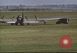 Immagine di B-17 Flying Fortress bomber equipaggio Regno Unito, 1943, secondo 55 filmato di repertorio 65675061387