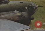 Immagine di B-17 Flying Fortress bomber equipaggio Regno Unito, 1943, secondo 57 filmato di repertorio 65675061387