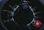 Standbild B-17 R-1820 Cyclone Motoren Vereinigtes Königreich, 1943, aus Sekunde 8 historischem Filmmaterial Videoclip 65675061389