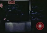 Standbild B-17 Mission Briefing Vereinigtes Königreich, 1943, aus Sekunde 6 historischem Filmmaterial Videoclip 65675061391