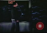 Standbild B-17 Mission Briefing Vereinigtes Königreich, 1943, aus Sekunde 13 historischem Filmmaterial Videoclip 65675061391
