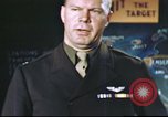 Standbild B-17 Mission Briefing Vereinigtes Königreich, 1943, aus Sekunde 51 historischem Filmmaterial Videoclip 65675061391