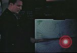Standbild B-17 Mission Briefing Vereinigtes Königreich, 1943, aus Sekunde 41 historischem Filmmaterial Videoclip 65675061392
