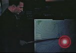 Standbild B-17 Mission Briefing Vereinigtes Königreich, 1943, aus Sekunde 43 historischem Filmmaterial Videoclip 65675061392