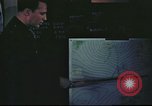 Standbild B-17 Mission Briefing Vereinigtes Königreich, 1943, aus Sekunde 49 historischem Filmmaterial Videoclip 65675061392
