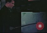 Standbild B-17 Mission Briefing Vereinigtes Königreich, 1943, aus Sekunde 56 historischem Filmmaterial Videoclip 65675061392