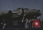 Image B-17 Flying Fortress bomber Royaume-Uni, 1943, de la seconde 37 séquences d'archives historiques vidéo 65675061401