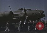 Image B-17 Flying Fortress bomber Royaume-Uni, 1943, de la seconde 39 séquences d'archives historiques vidéo 65675061401