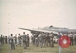 Image blessés sur B-17 Royaume-Uni, 1943, de la seconde 11 séquences d'archives historiques vidéo 65675061406