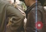 Image blessés sur B-17 Royaume-Uni, 1943, de la seconde 19 séquences d'archives historiques vidéo 65675061406