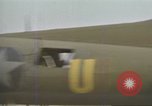 Immagine di B-17s taxi per il decollo Regno Unito, 1943, secondo 31 filmato di repertorio 65675061410