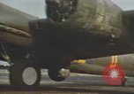 Immagine di B-17s taxi per il decollo Regno Unito, 1943, secondo 42 filmato di repertorio 65675061410