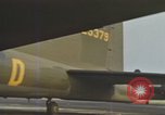 Immagine di B-17s taxi per il decollo Regno Unito, 1943, secondo 44 filmato di repertorio 65675061410