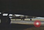 Immagine di B-17s taxi per il decollo Regno Unito, 1943, secondo 56 filmato di repertorio 65675061410